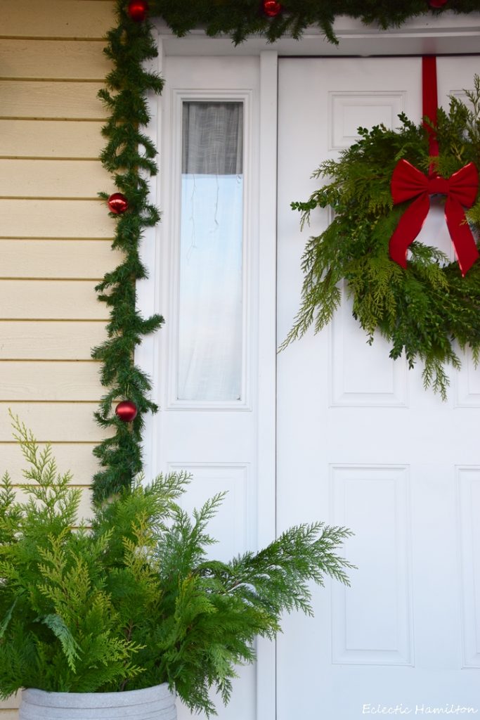Weihnachtsdeko DIY Kranz Thuja und Buchs selber machen für Haustür und Eingangsbereich, Christmas Wreath, Deko Dekoration, Tür Fenster weihnachtlich Eingang