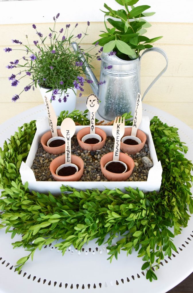 biogarten diy kraeuterkiste selber machen bio garten fuer balkon terrasse meinkleinergarten
