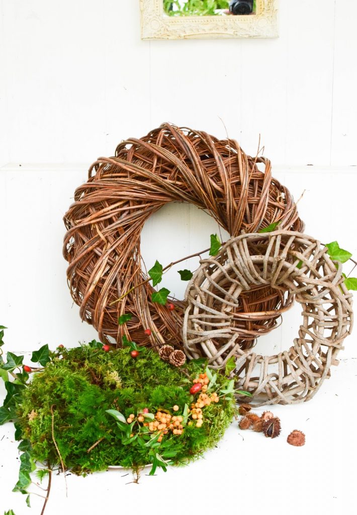 Kranz aus Moos selber machen. DIY Mooskranz einfach und schnell für Herbst und Winter die perfekte Deko