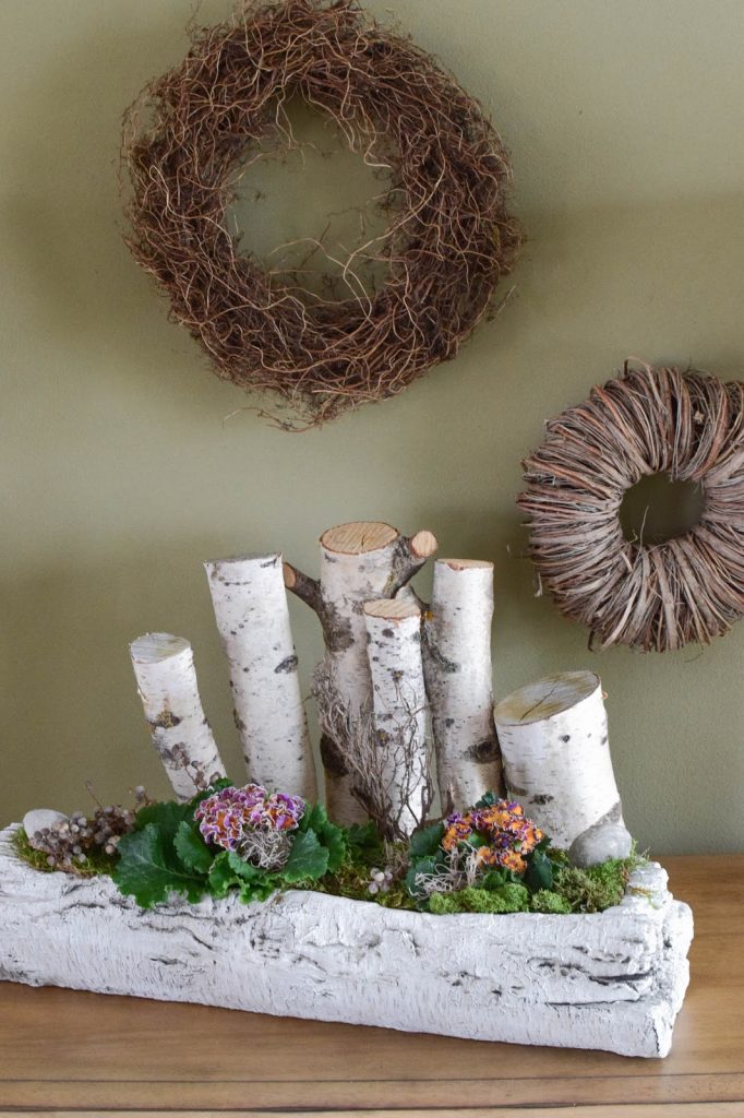 DIY Frühlingsdeko mit Primel und Moos. Natürliche Deko für den Frühling. Dekoidee DIY Frühlingsdeko mit Primel und Moos. Natürliche Deko für den Frühling. Dekoidee