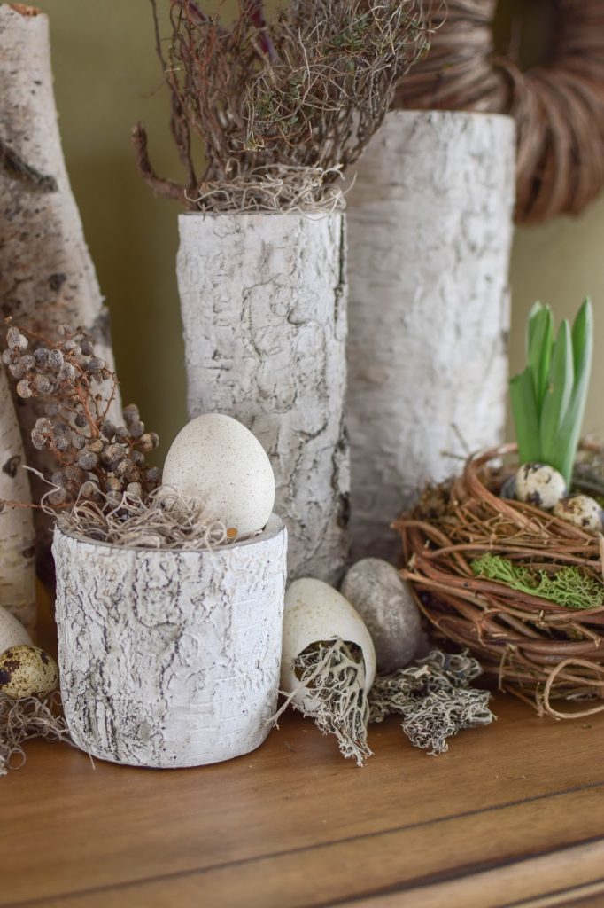 DIY Osterdeko Deko mit Eier Feder Moos selbermachen selbst gemacht: eine natürliche Deko Dekoidee DIY Osterdeko Deko mit Eier Feder Moos selbermachen selbst gemacht: eine natürliche Deko Dekoidee