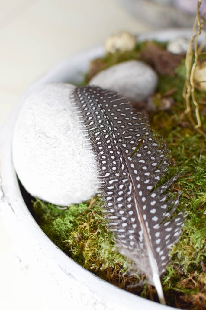DIY Dekoidee für Ostern: Schale dekorieren mit Wachteleier Osterdeko mit Moos natürlich dekorieren DIY Dekoidee für Ostern: Schale dekorieren mit Wachteleier Osterdeko mit Moos natürlich dekorieren