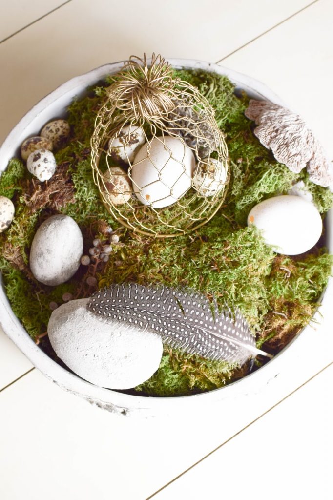 DIY Dekoidee für Ostern: Schale dekorieren mit Wachteleier Osterdeko mit Moos natürlich dekorieren DIY Dekoidee für Ostern: Schale dekorieren mit Wachteleier Osterdeko mit Moos natürlich dekorieren