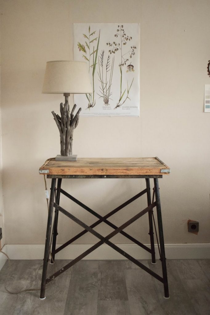 Deko Herbst für Konsole und Sideboard. Herbstdeko Dekoidee Wohnzimmer Dekoration botanisch natuerlich dekorieren selbermachen Deko Herbst für Konsole und Sideboard. Herbstdeko Dekoidee Wohnzimmer Dekoration botanisch natuerlich dekorieren selbermachen