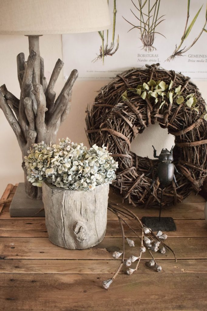 Deko Herbst für Konsole und Sideboard mit Eicheln. Herbstdeko Dekoidee Wohnzimmer Dekoration eiche eicheln botanisch natuerlich dekorieren 5 Deko Herbst für Konsole und Sideboard mit Eicheln. Herbstdeko Dekoidee Wohnzimmer Dekoration eiche eicheln botanisch natuerlich dekorieren 5