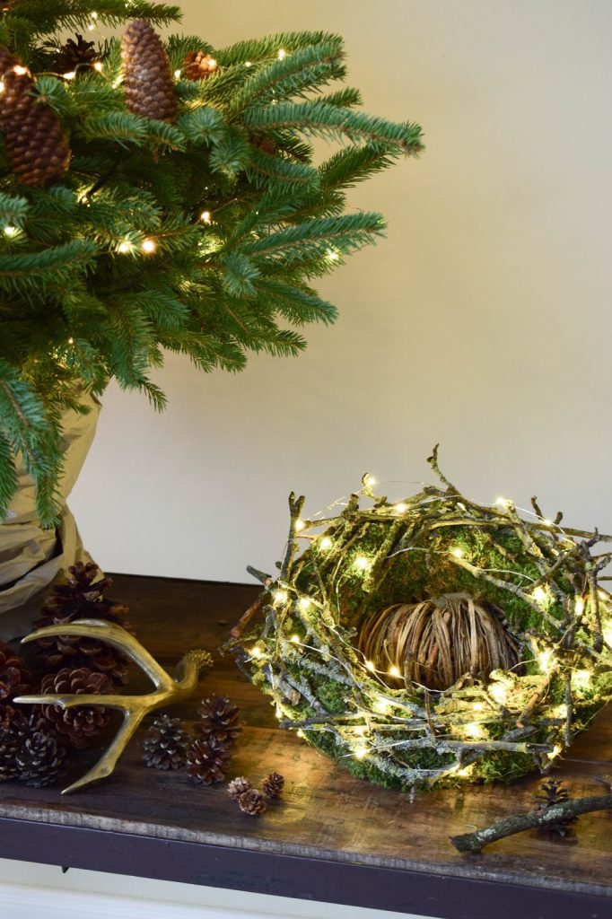 Weihnachtsdeko mit Lichterketten batteriebetrieben mit VARTA Longlife Batterien. Dekoidee weihnachtlich dekorieren Weihnachtsbaum Weihnachtsdeko mit Lichterketten batteriebetrieben mit VARTA Longlife Batterien. Dekoidee weihnachtlich dekorieren Weihnachtsbaum