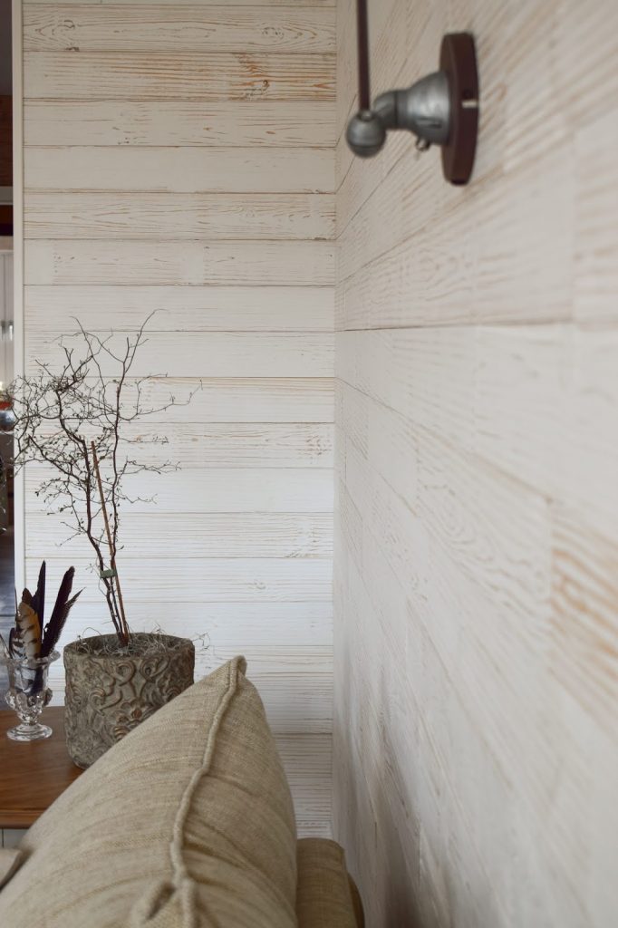 Holzverkleidung für die Wand mit Wandwood Paneele einfach kleben. Anleitung Holzwand verkleiden und selbermachen. Wandgestaltung für Wohnzimmer aus Holz. Ideen für innen. DIY Verkleidung aus Holz selber anbringen Renovierung renovieren Holzpaneele Fertigpaneele Holzverkleidung für die Wand mit Wandwood Paneele einfach kleben. Anleitung Holzwand verkleiden und selbermachen. Wandgestaltung für Wohnzimmer aus Holz. Ideen für innen. DIY Verkleidung aus Holz selber anbringen Renovierung renovieren Holzpaneele Fertigpaneele
