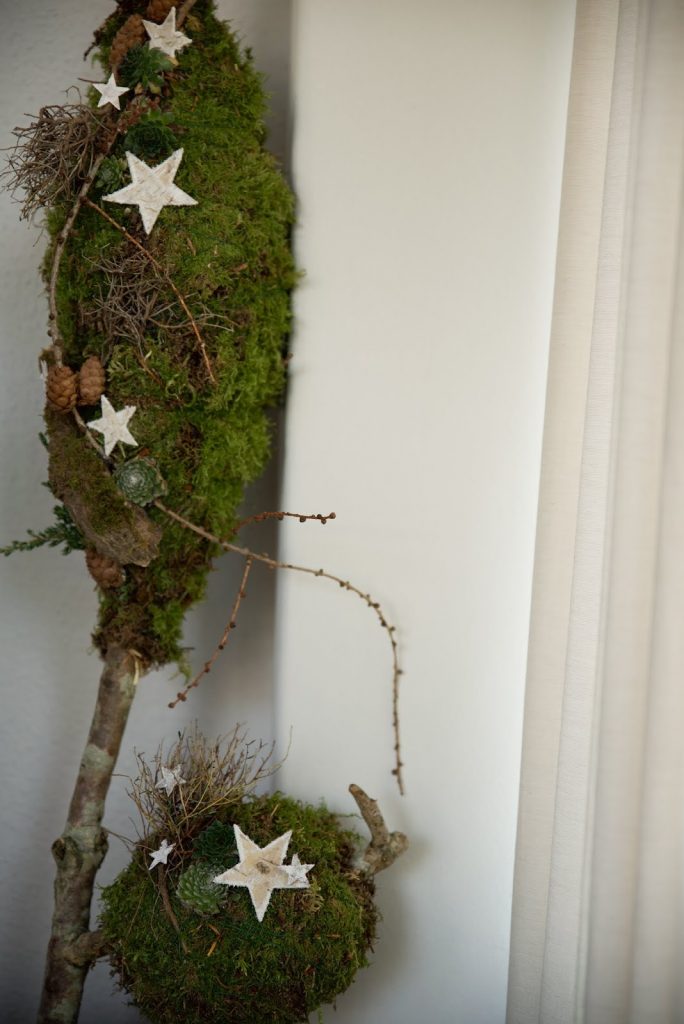 Workshop Rückblick Winterdeko aus Naturmaterialien von Kreativ-Natürlich-Ideenreich: Dekostab Gartenstab Mooskranz Winterbäume Winterbaum mit tollen Materialien Ideen Inspirationen Kreativsein winterliche Deko und mehr gestalten Workshop Rückblick Winterdeko aus Naturmaterialien von Kreativ-Natürlich-Ideenreich: Dekostab Gartenstab Mooskranz Winterbäume Winterbaum mit tollen Materialien Ideen Inspirationen Kreativsein winterliche Deko und mehr gestalten