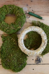 Kreativ Set Mooskranz binden mit Stroh-Rohling, Moos, Bindedraht, DIY