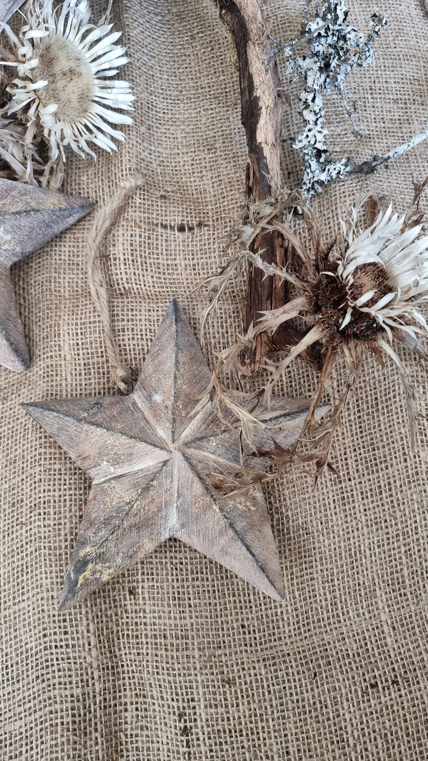 Holzanhänger Stern Weihnachtsanhänger Weihnachtsdeko Holzstern Dekoidee im Mrs Greenery Shop bestellen kaufen